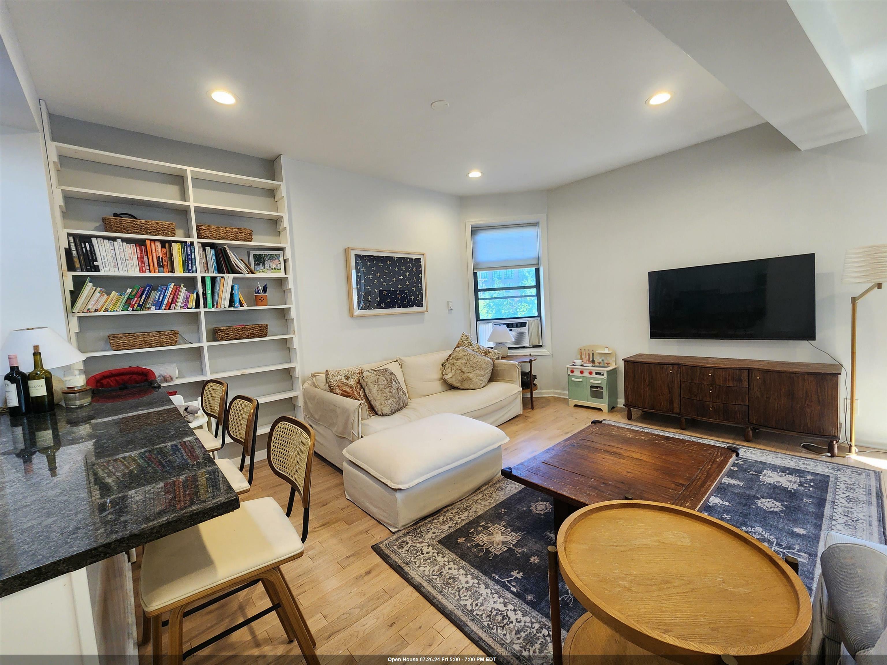 Property Photo: 264 9th St 2O NJ 07302