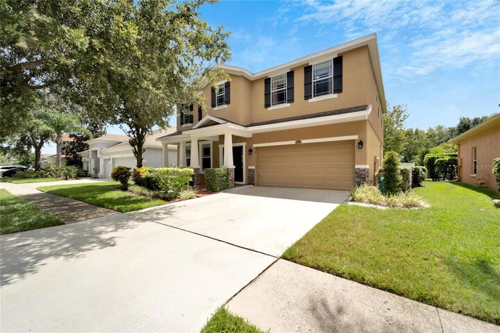 Property Photo: 11460 Newgate Crest Drive FL 33579