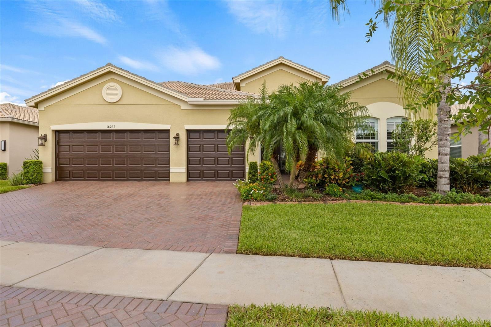 Property Photo:  16039 Cape Coral Drive  FL 33598 