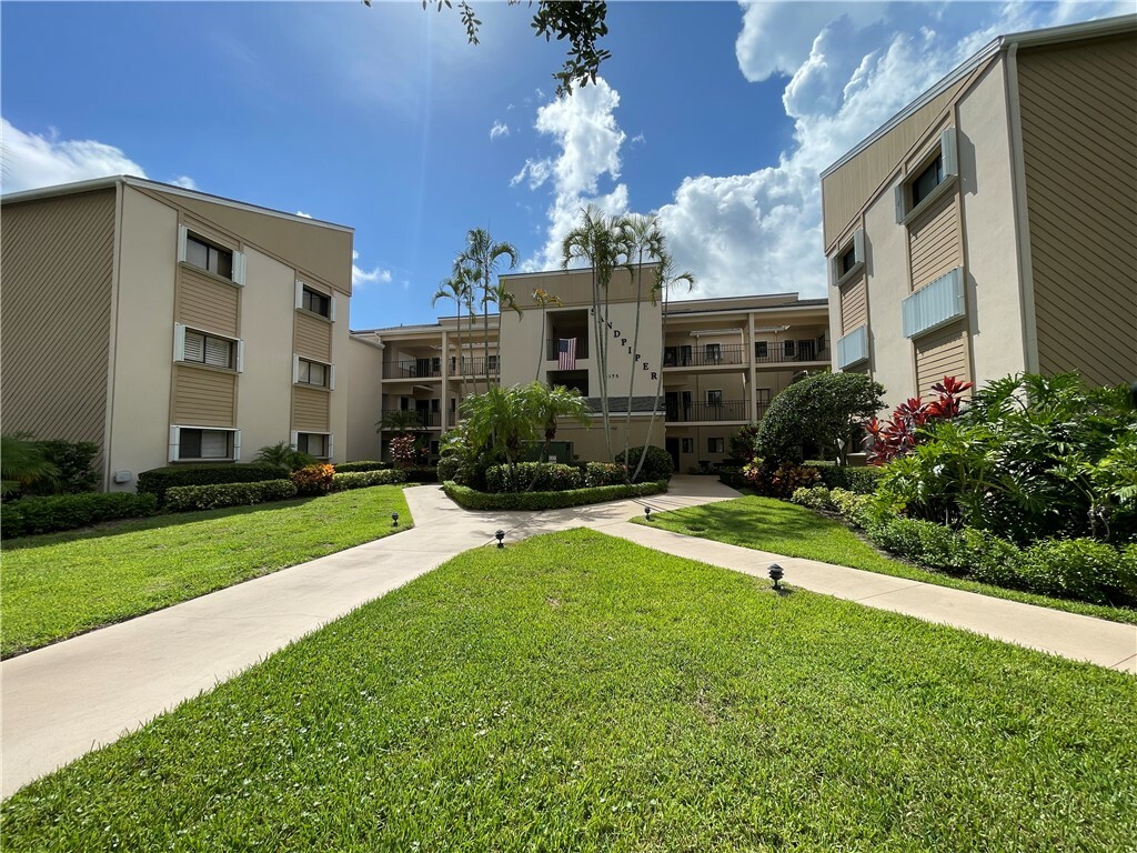 Property Photo:  6175 S Mirror Lake Drive 207  FL 32958 