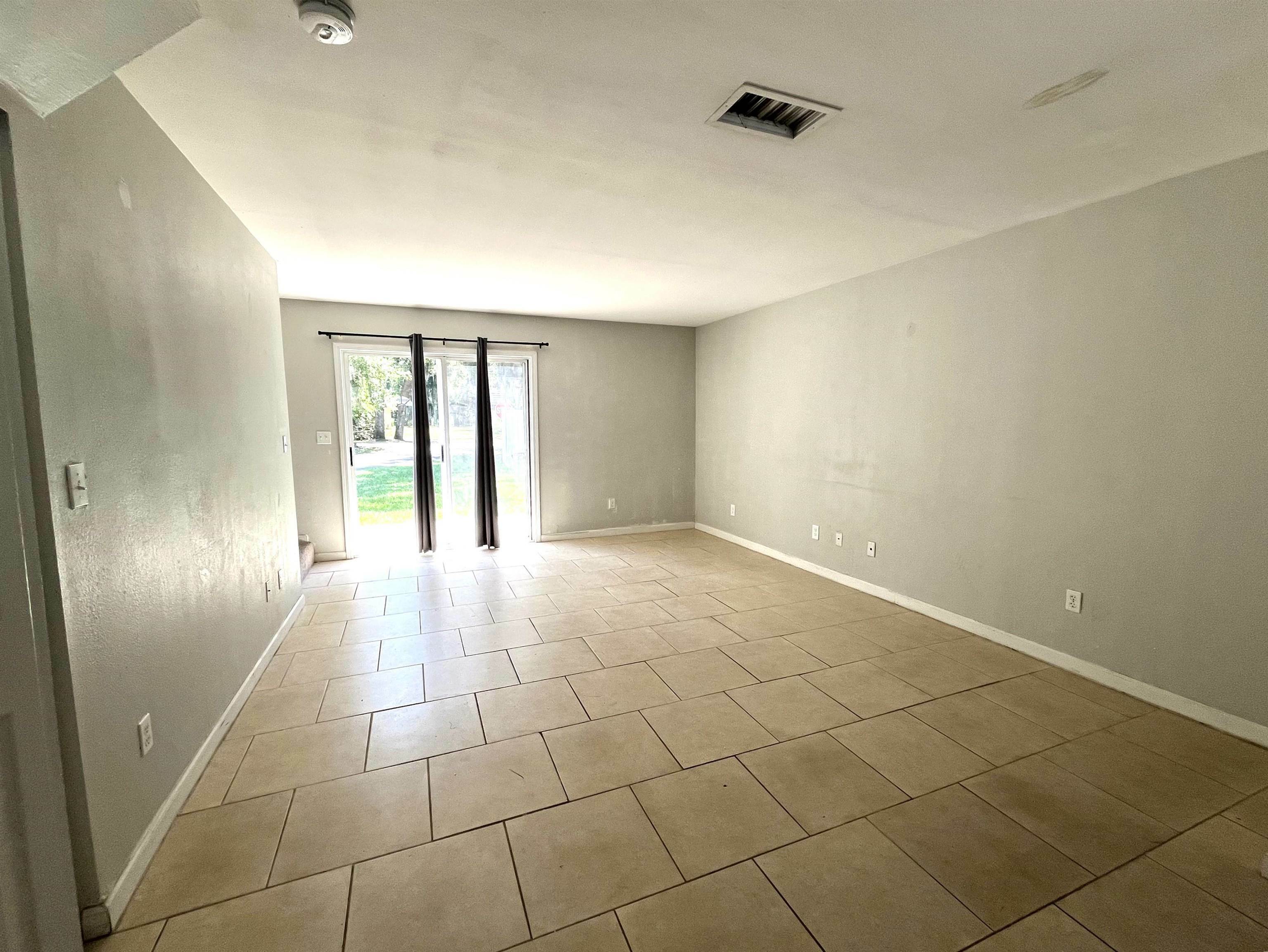 Property Photo:  4420 Carter Rd 1  FL 32086 