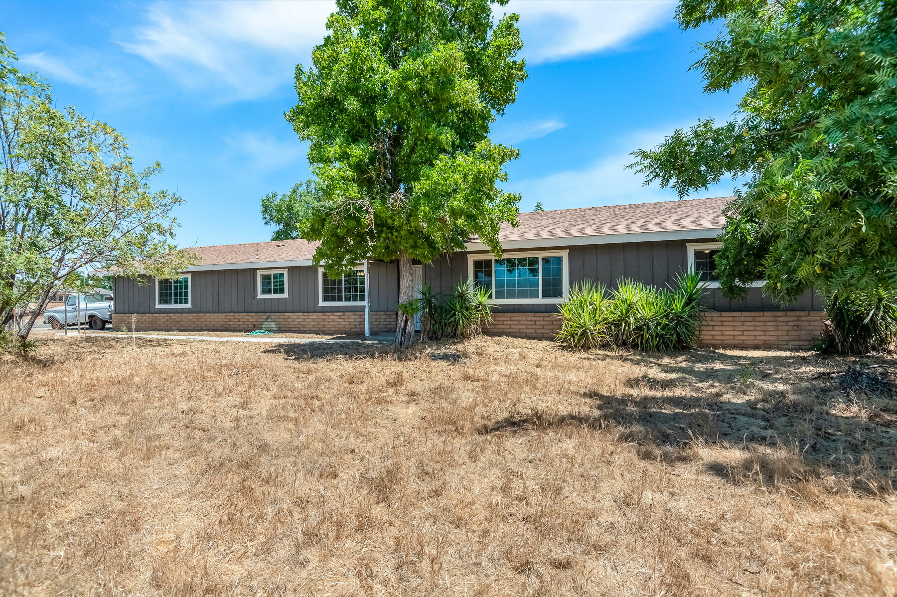 Property Photo:  35496 Road 124  CA 93291 