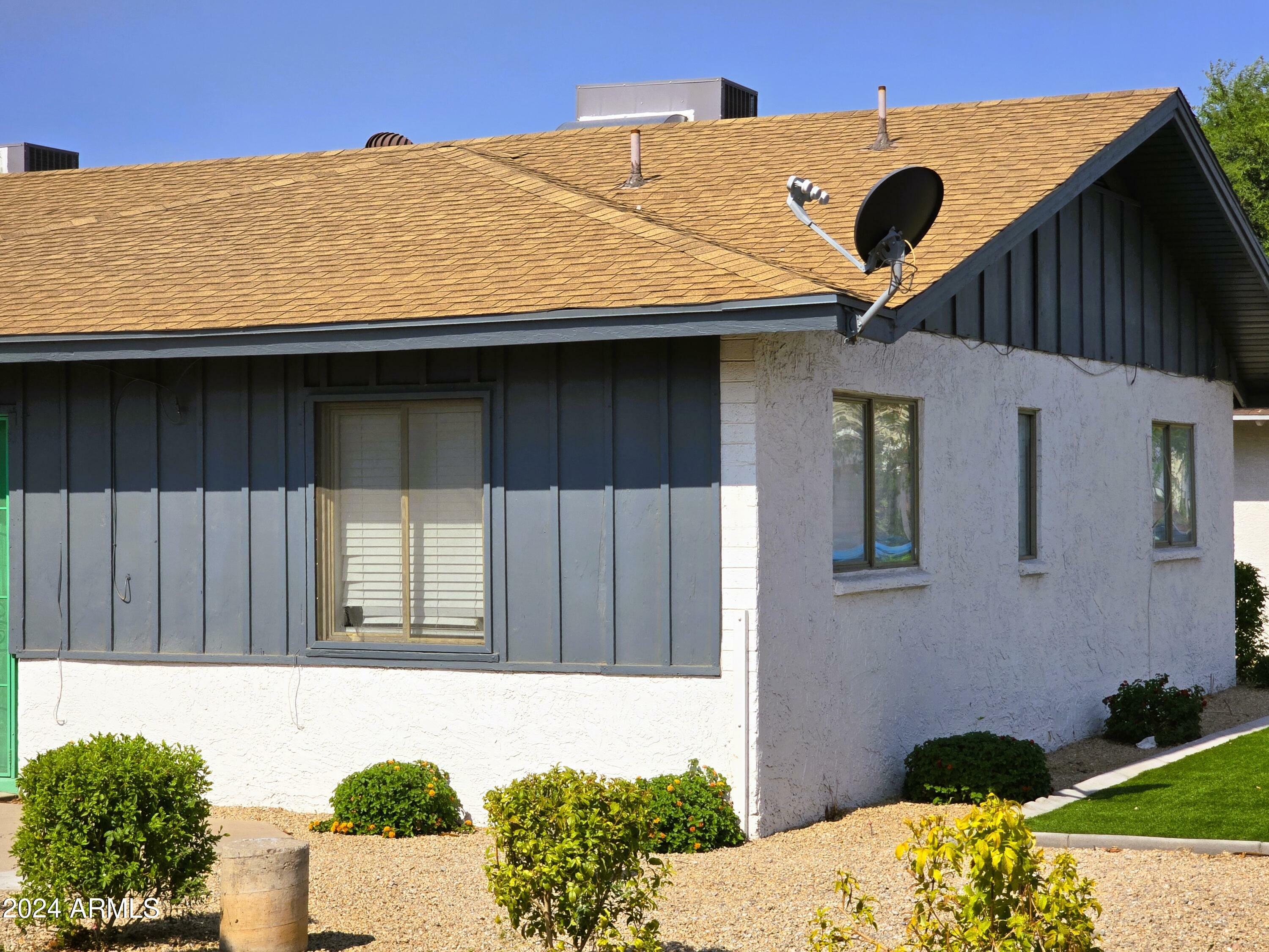 Property Photo:  1521 E Oak (W) Street  AZ 85006 