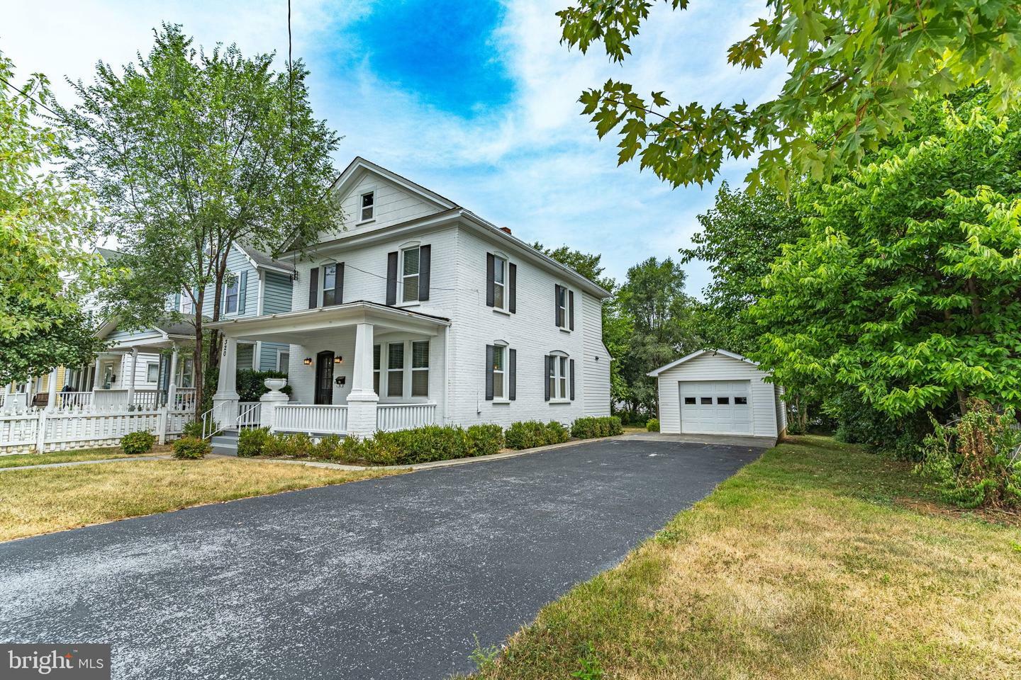 Property Photo:  320 Virginia Avenue  VA 22601 