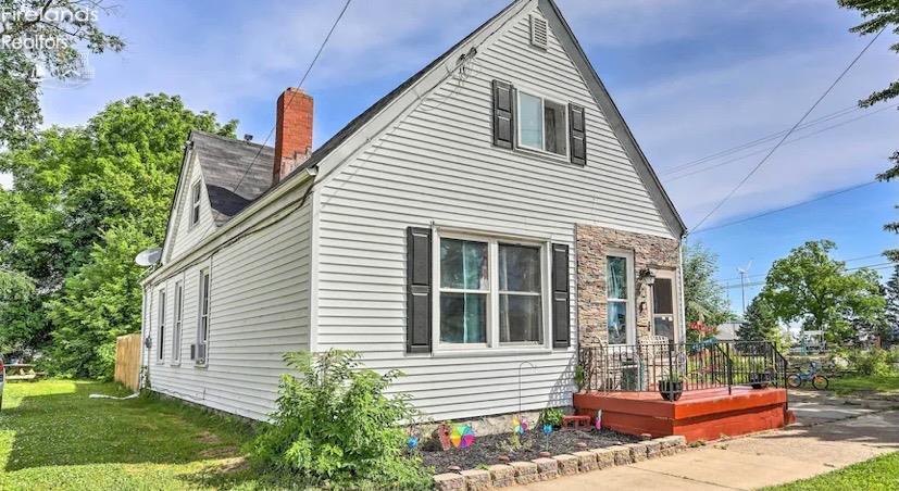 Property Photo: 629 E Adams Street OH 44870