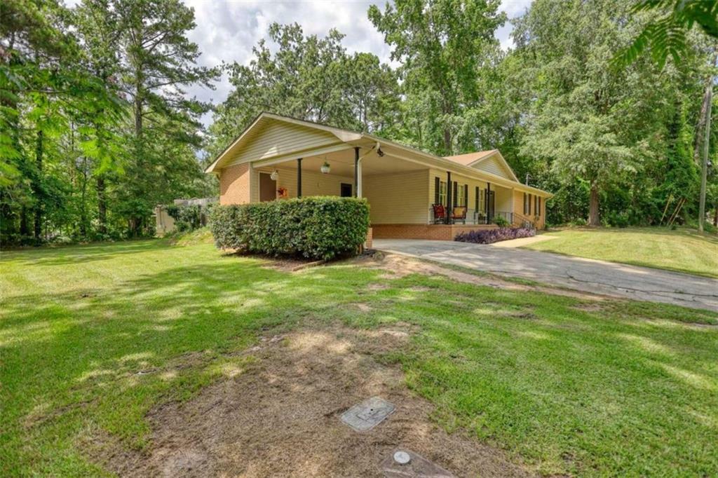 Property Photo:  1189 S Confederate Drive S  GA 31220 