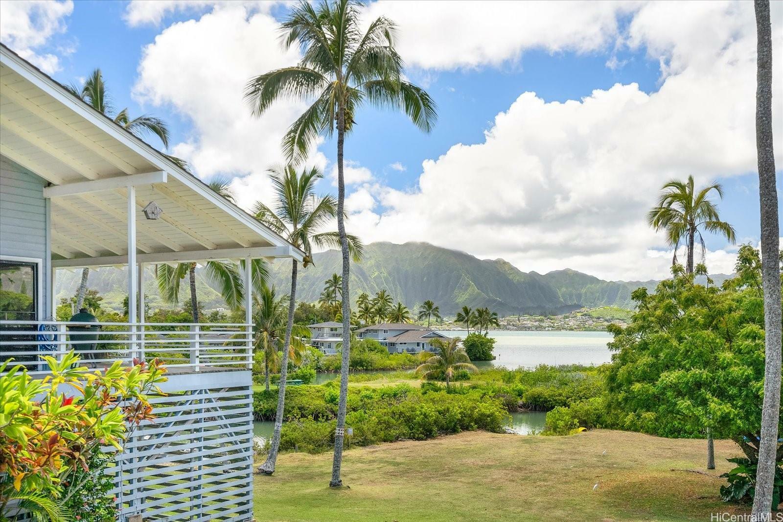 Property Photo:  44-519 Kaneohe Bay Drive  HI 96744 