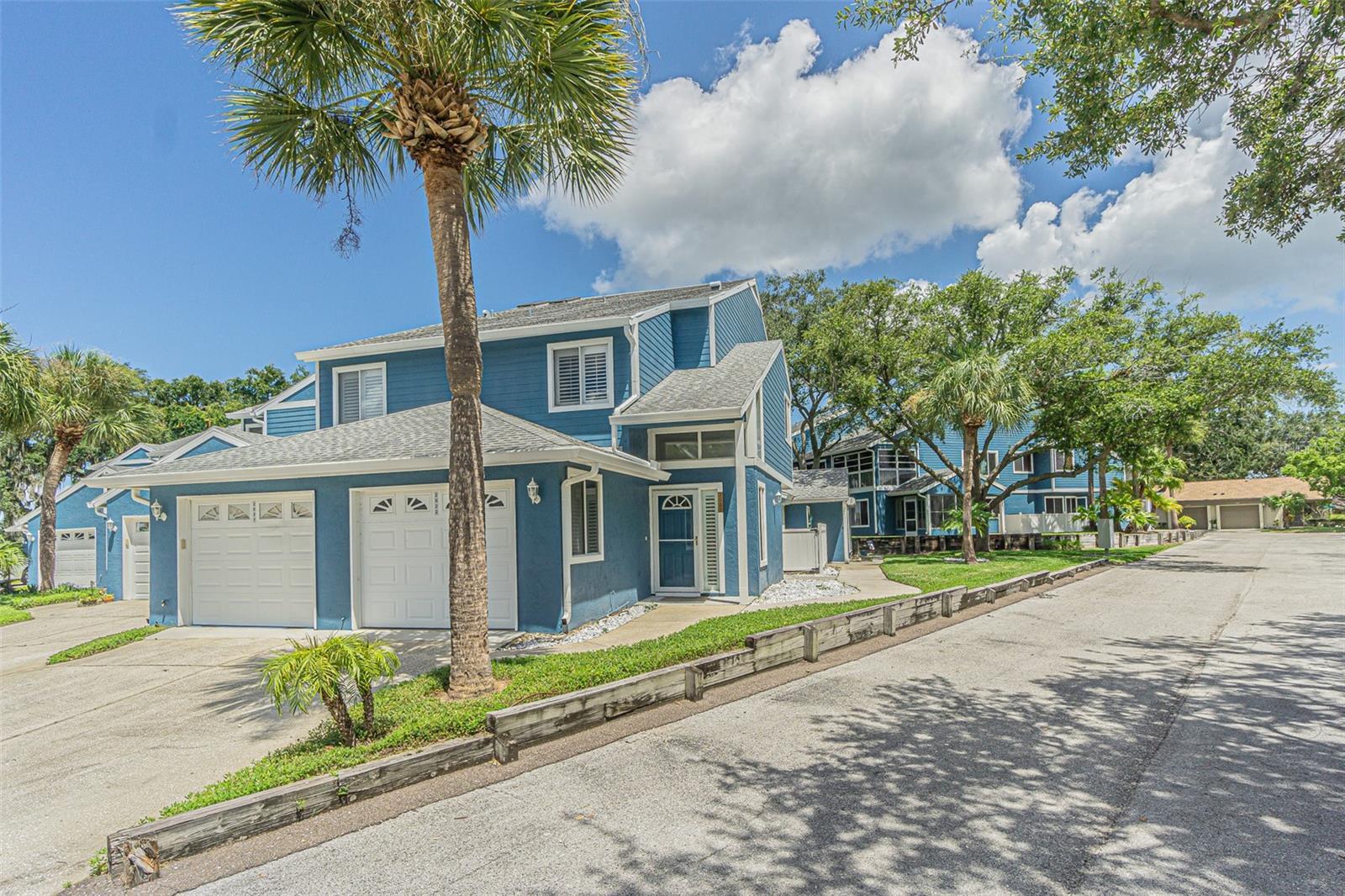 Property Photo: 2022 Golfview Drive 2022 FL 34689