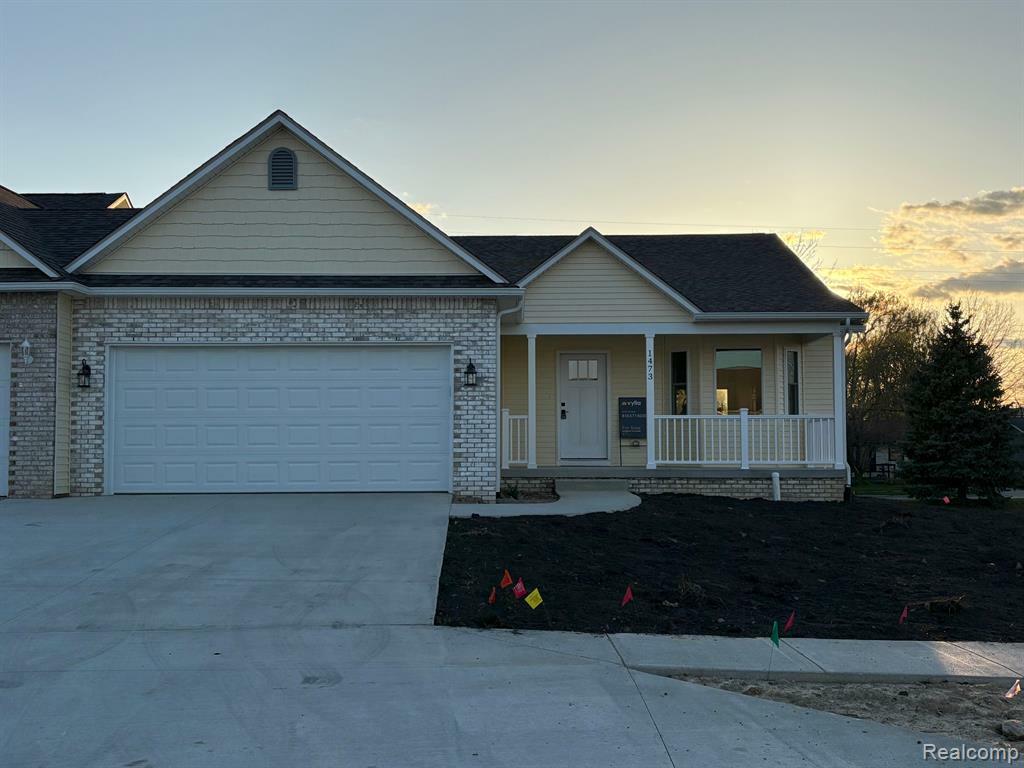 Property Photo: 1473 Mallard Circle MI 48867