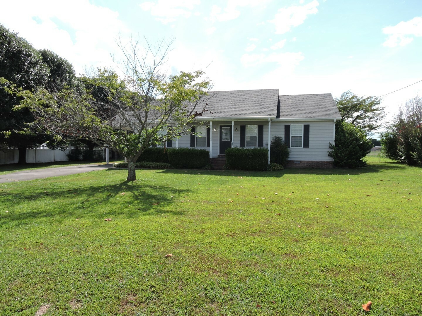 Property Photo:  136 Eldon Dr  TN 37355 