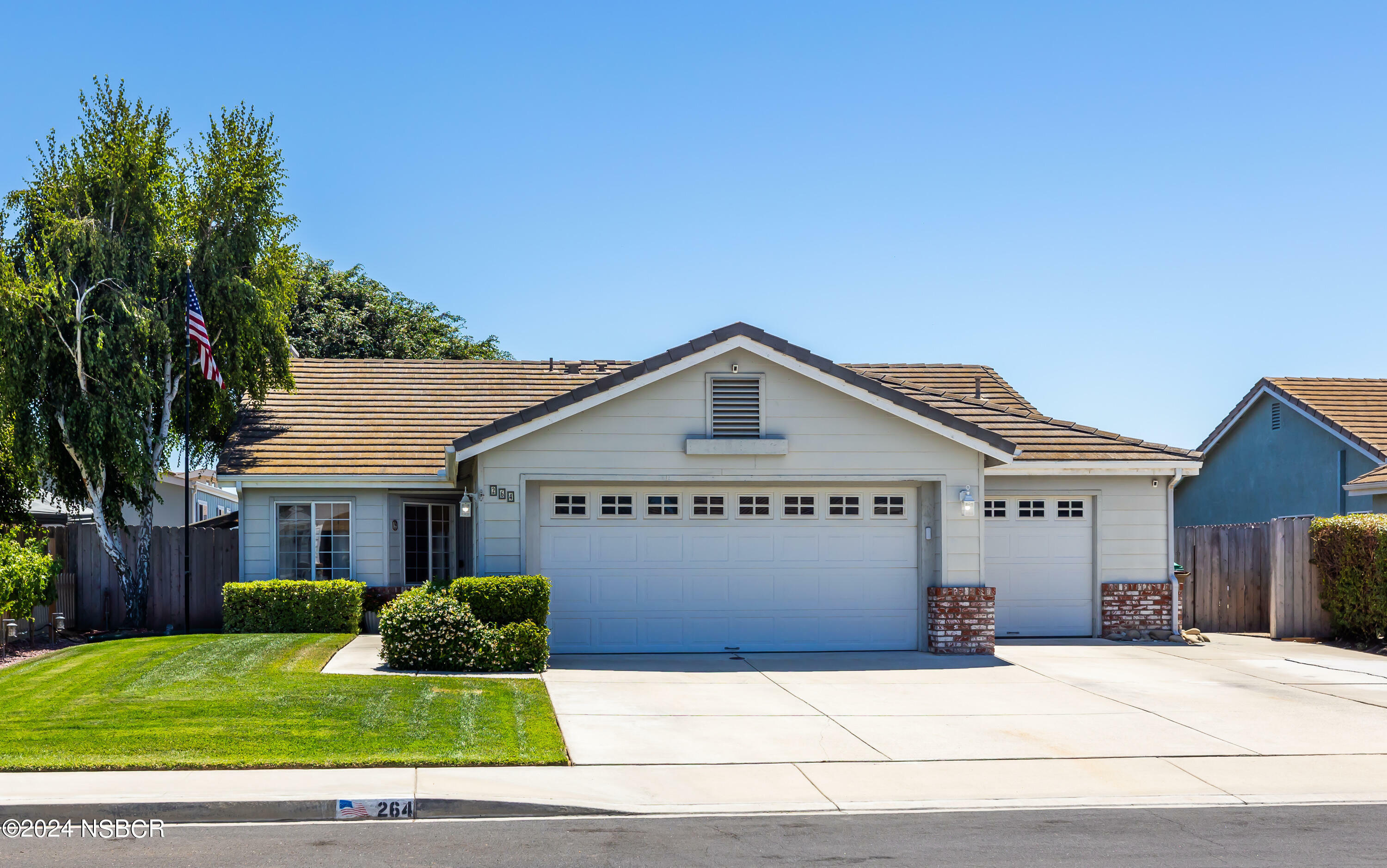 Property Photo:  264 Dairyland Road  CA 93427 