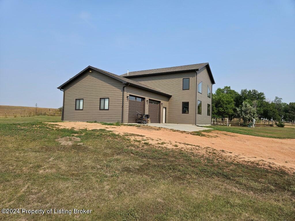 Property Photo:  1658 97th Avenue SW  ND 58630 