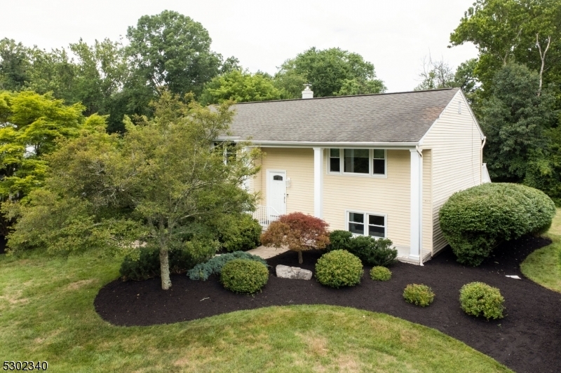 Property Photo:  19 Fieldhedge Dr  NJ 08844 