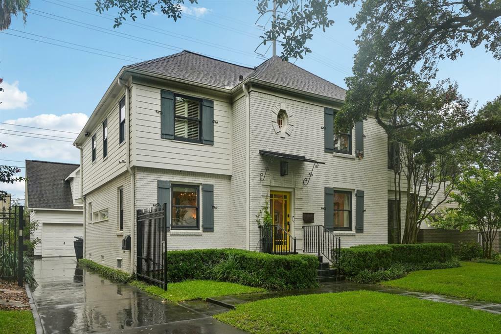 Property Photo:  1518 Vassar St  TX 77006 