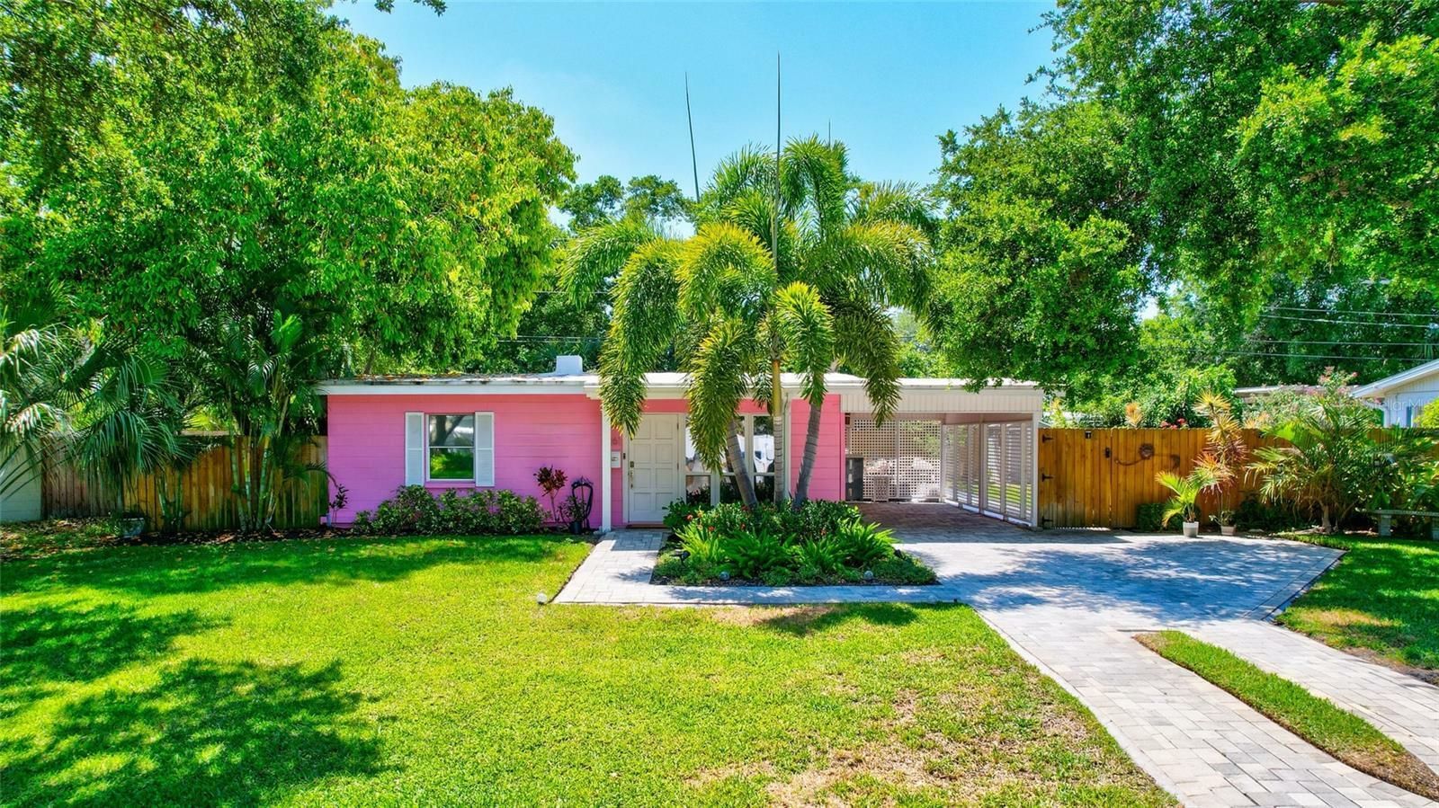 Property Photo:  4261 Porpoise Drive SE  FL 33705 