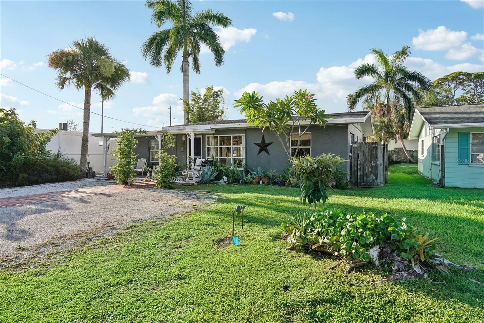 Property Photo:  105 Colonia Lane W  FL 34275 