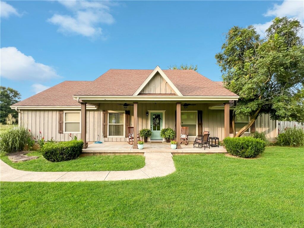 Property Photo: 20452 Cedar Bluff Road AR 72703