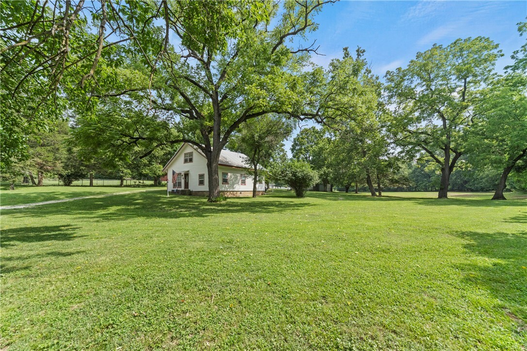 Property Photo:  13172 Puppy Creek Road  AR 72745 