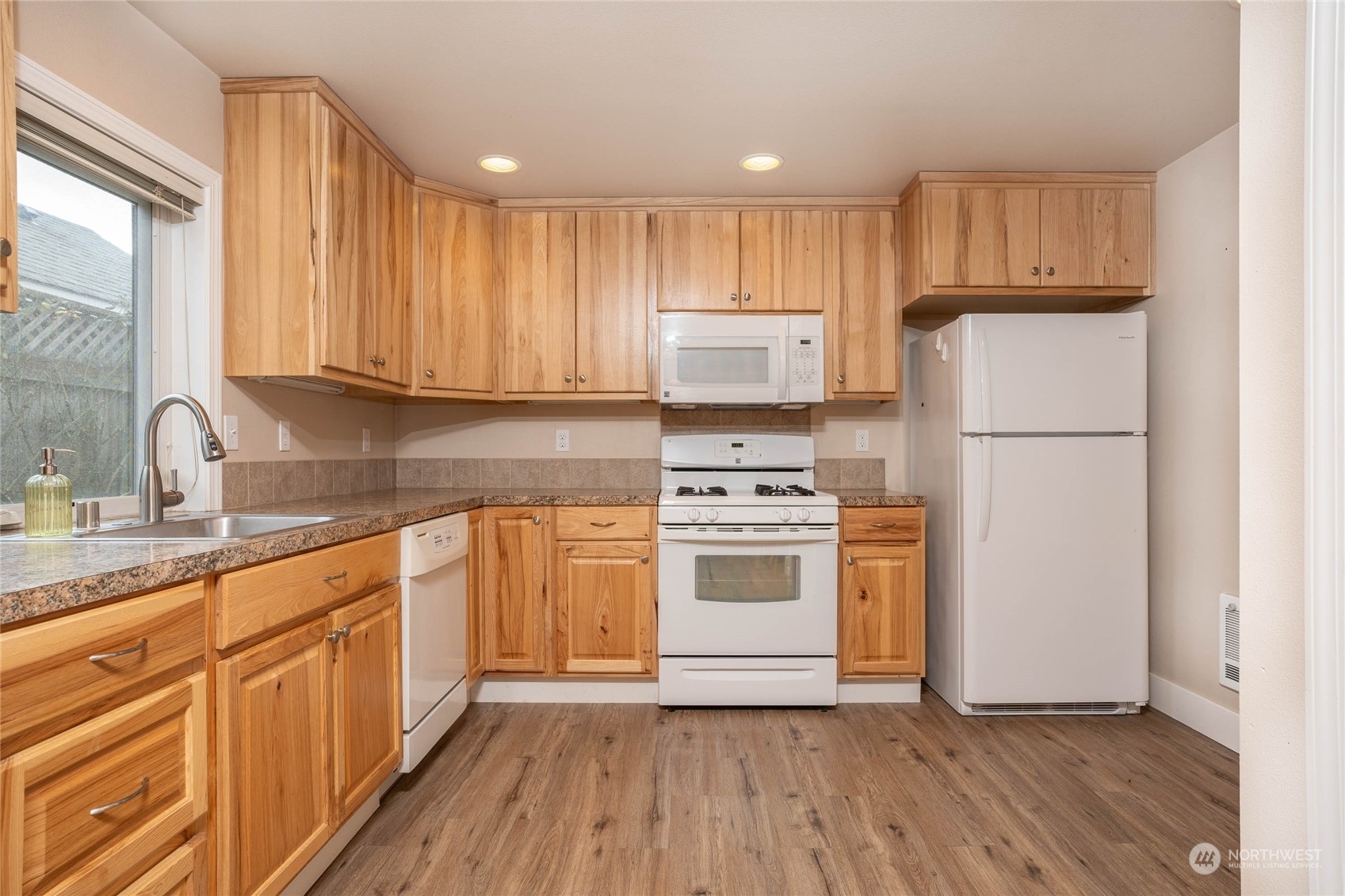 Property Photo: 5005 109th Street NE C WA 98271