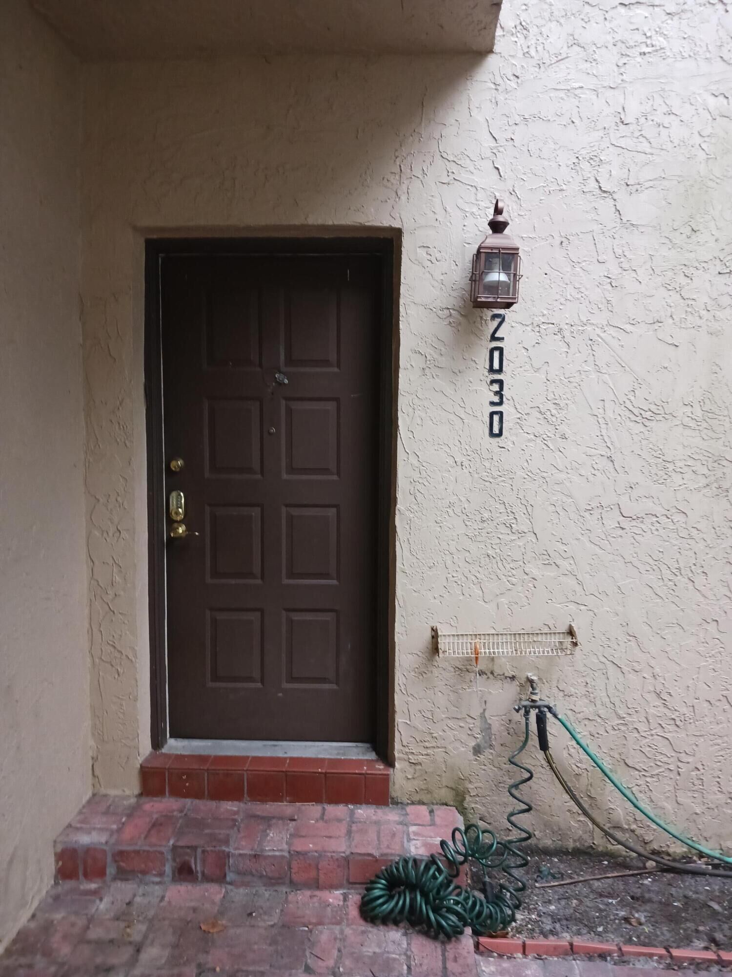 Property Photo:  2030 Bayberry Drive  FL 33024 