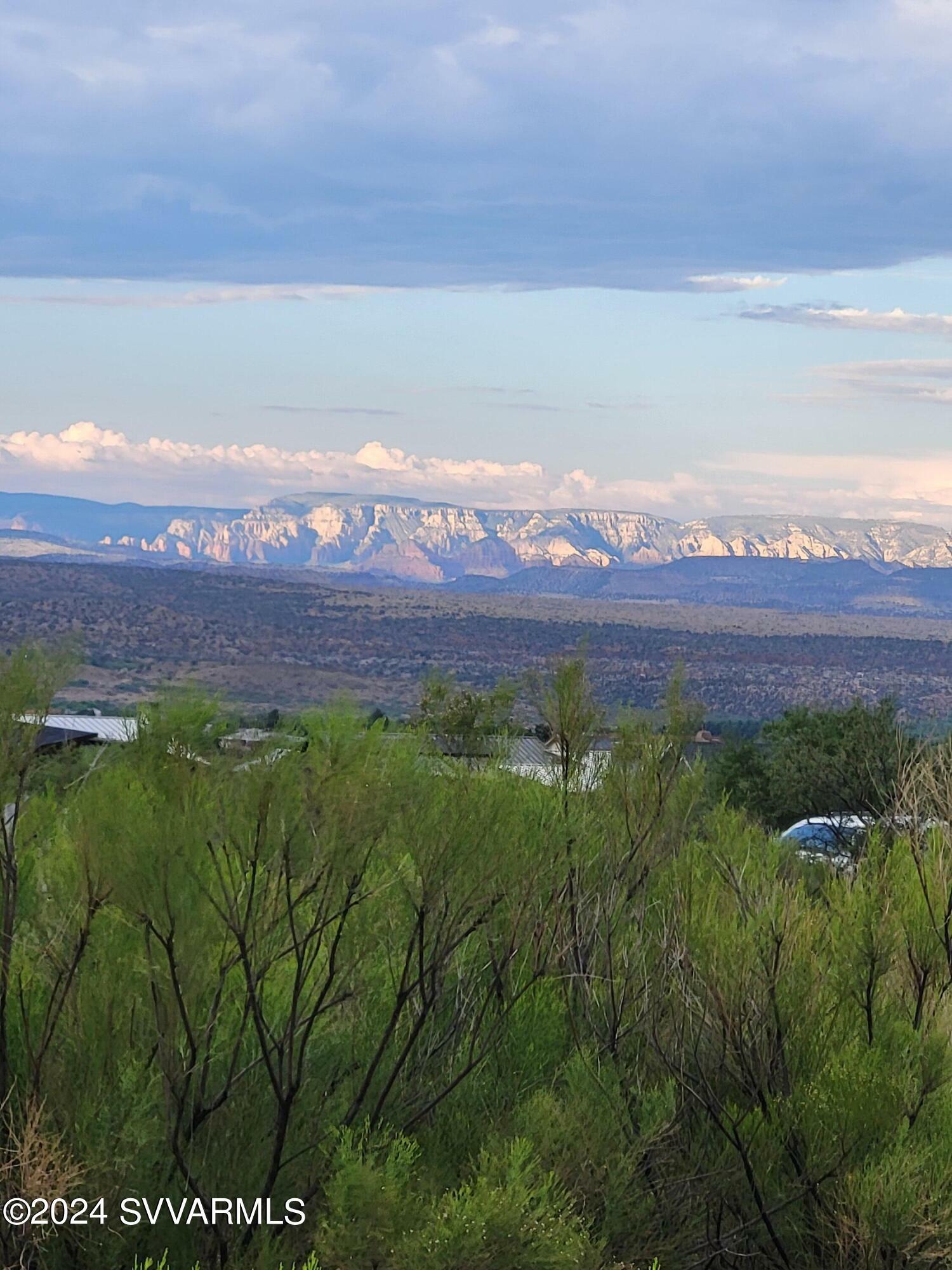 Property Photo:  641 Pine Ridge Rd  AZ 86324 