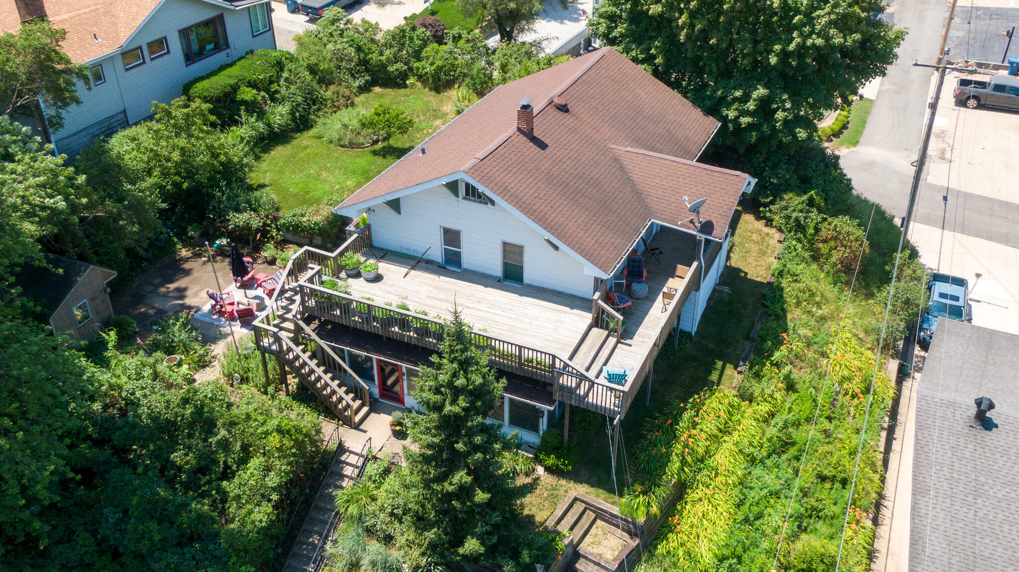 Property Photo:  1143 N Randolph Street  IN 46403 