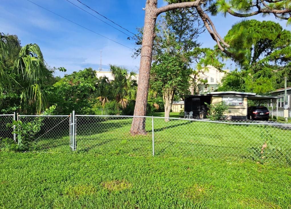 Property Photo:  11114 Pine Tree Lane  FL 34668 