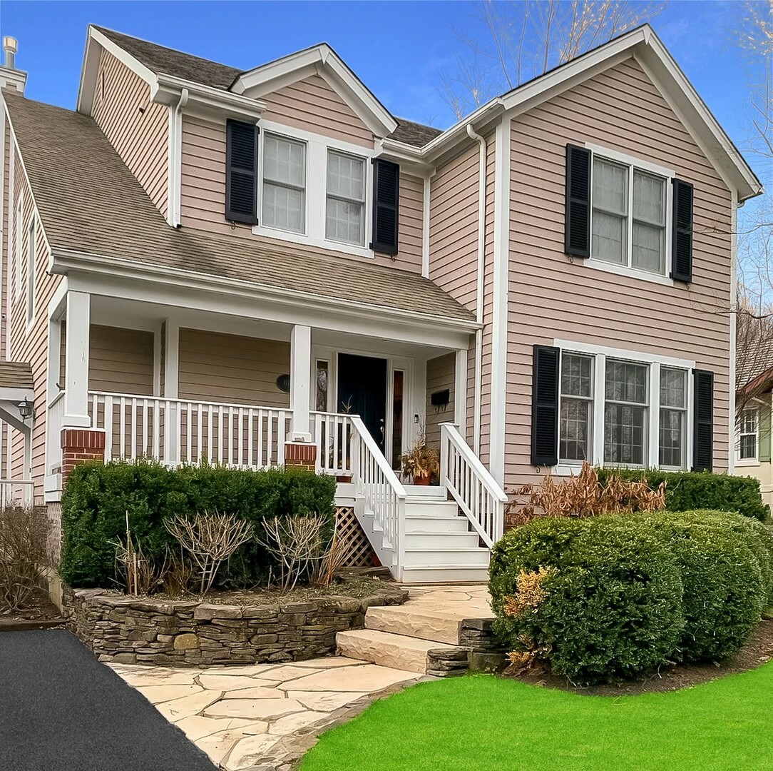 Property Photo: 1170 Griffith Road IL 60045