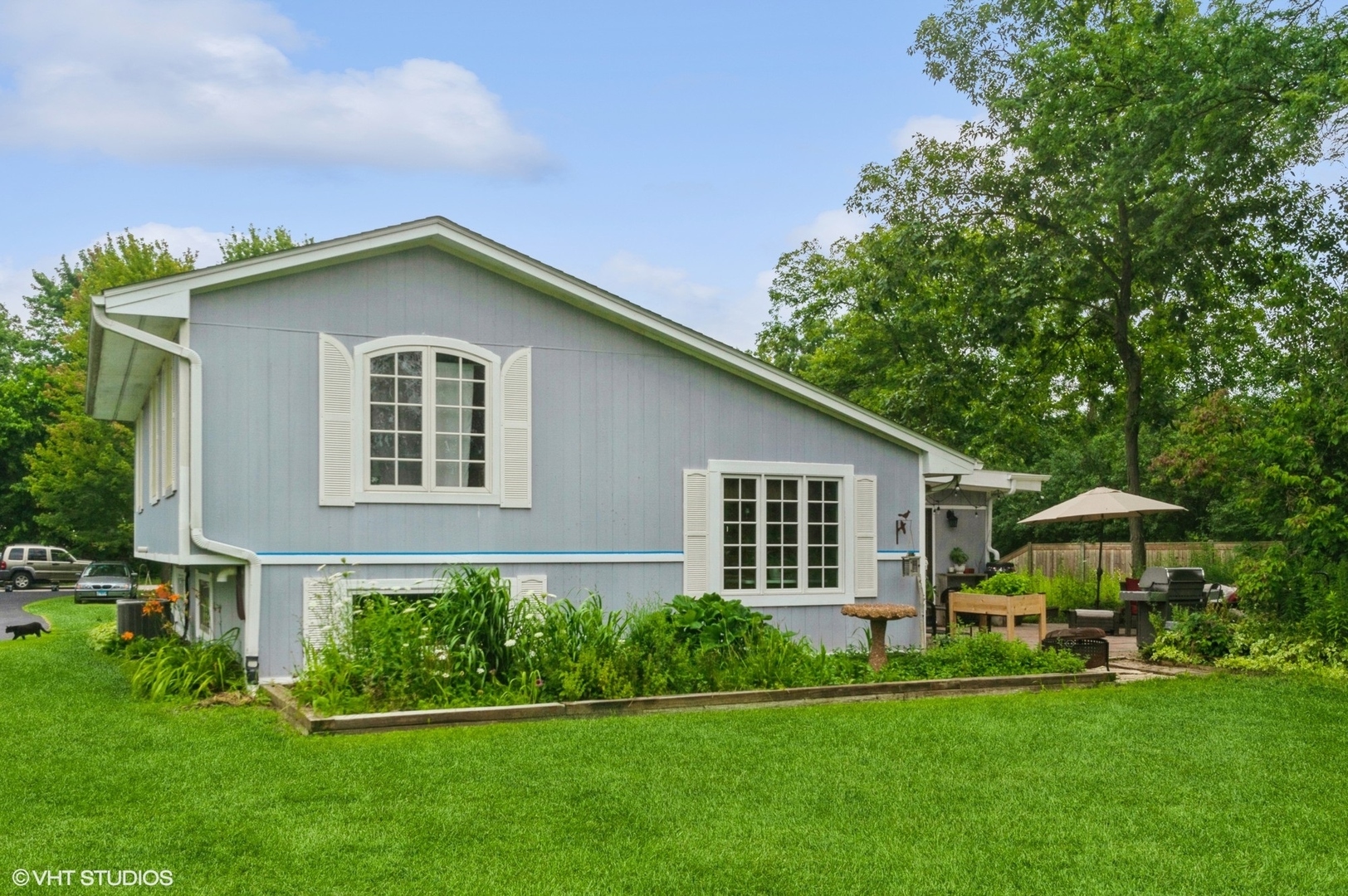 Property Photo:  27240 N Longwood Road  IL 60045 