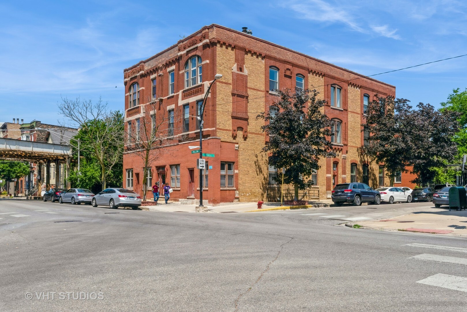 Property Photo:  1808 N Bissell Street 1A  IL 60614 