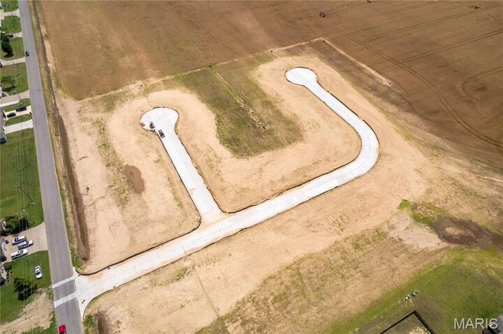 Property Photo: 410 Secretariat MO 63801