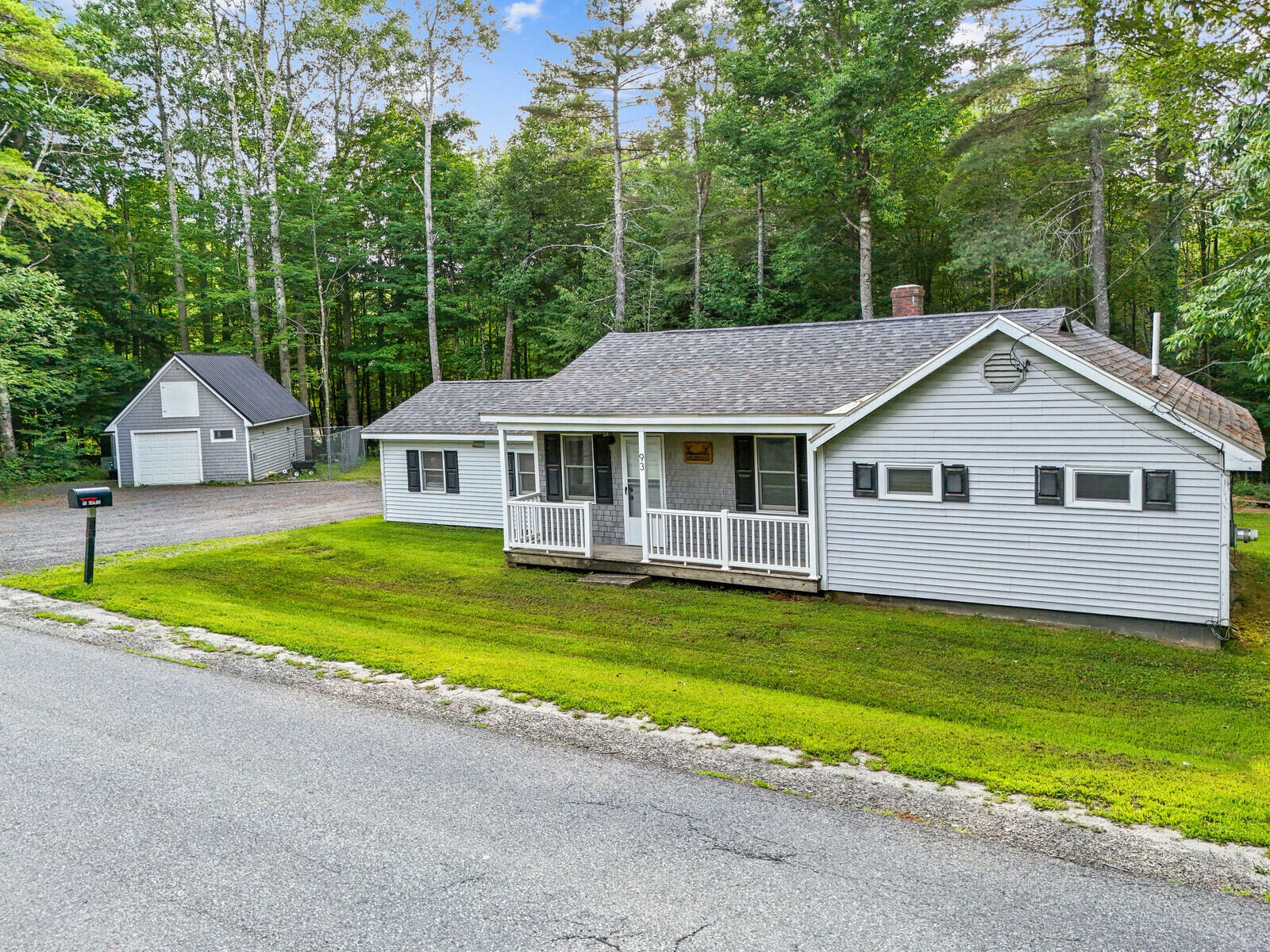 Property Photo: 93 Davis Road ME 04937