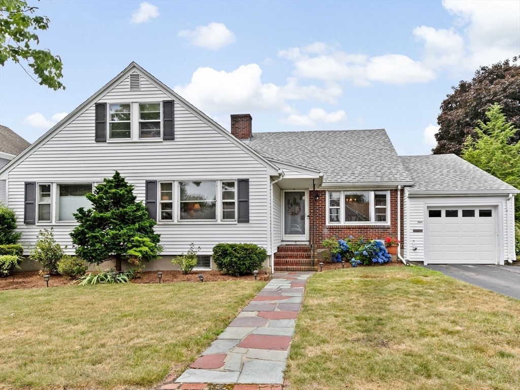 Property Photo:  9 Houghton Rd  MA 02478 