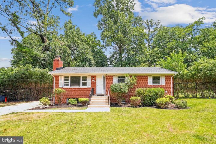 5609 Justis Place  Alexandria VA 22310 photo