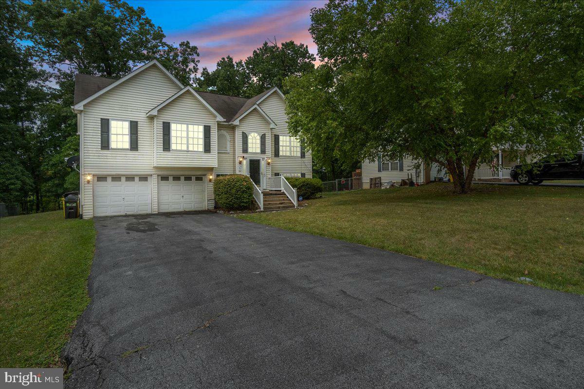 Property Photo:  364 Nottingham Boulevard  WV 25405 