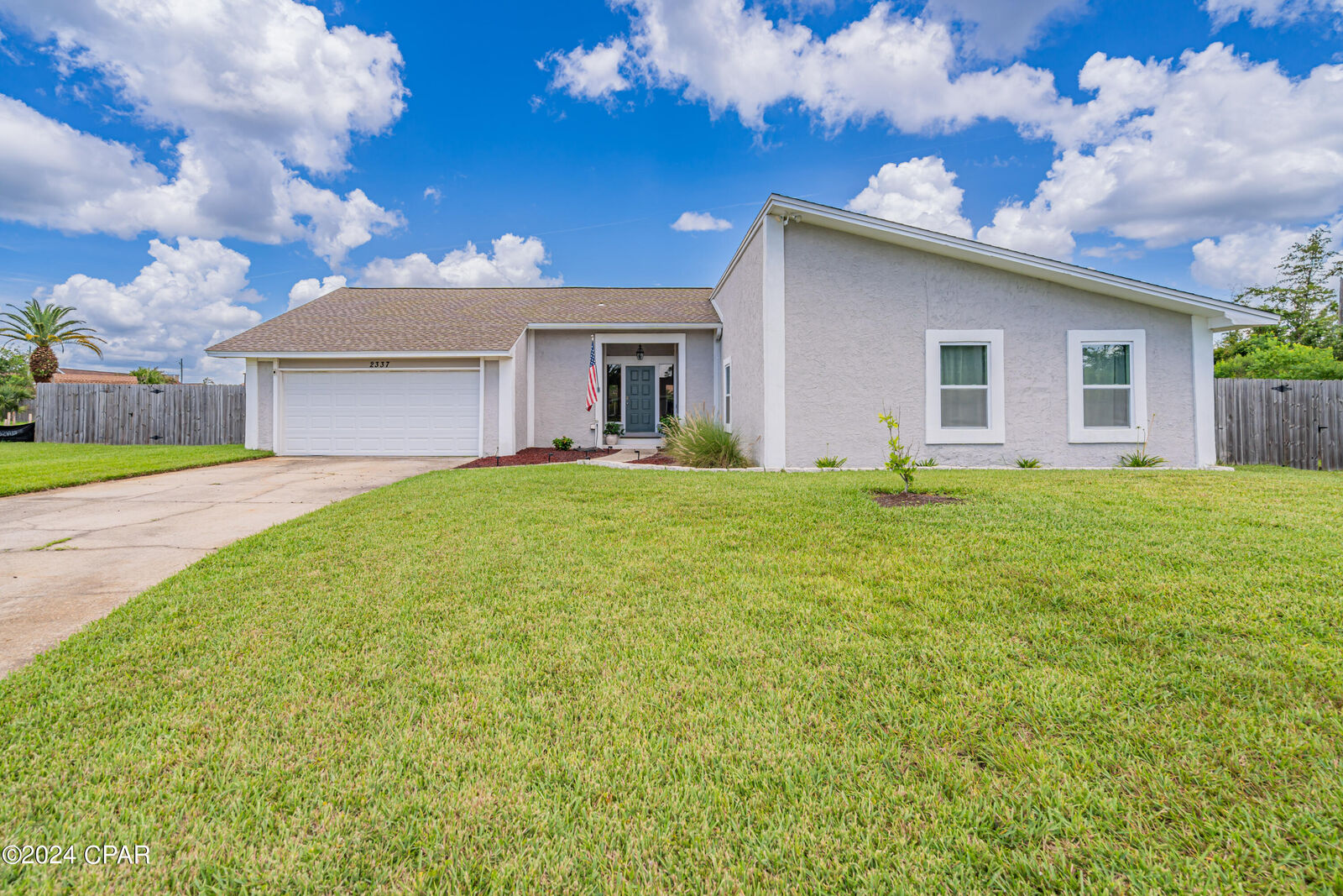 Property Photo:  2337 Raintree Place  FL 32444 