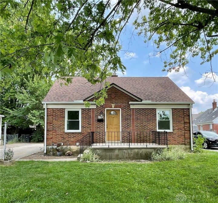 1776 Hearthstone Drive  Dayton OH 45410 photo