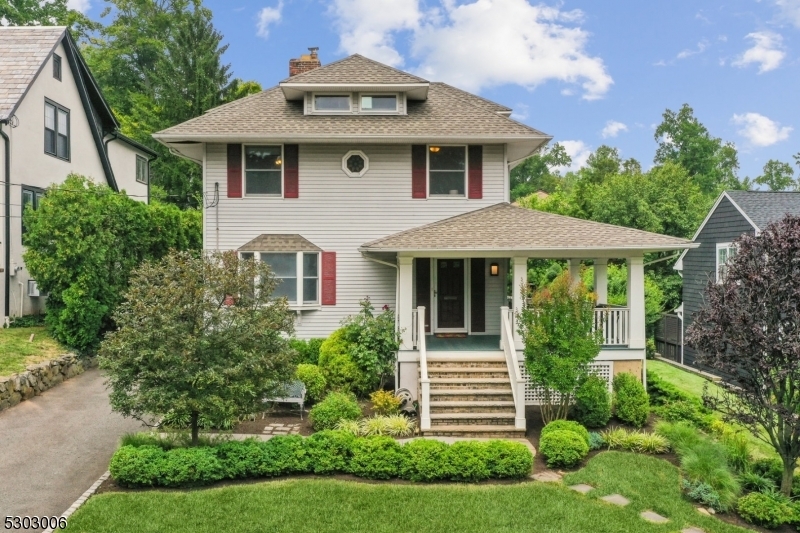 Property Photo:  125 Cypress Street  NJ 07041 