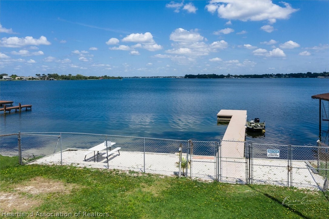 Property Photo:  417 Lake June Drive  FL 33852 