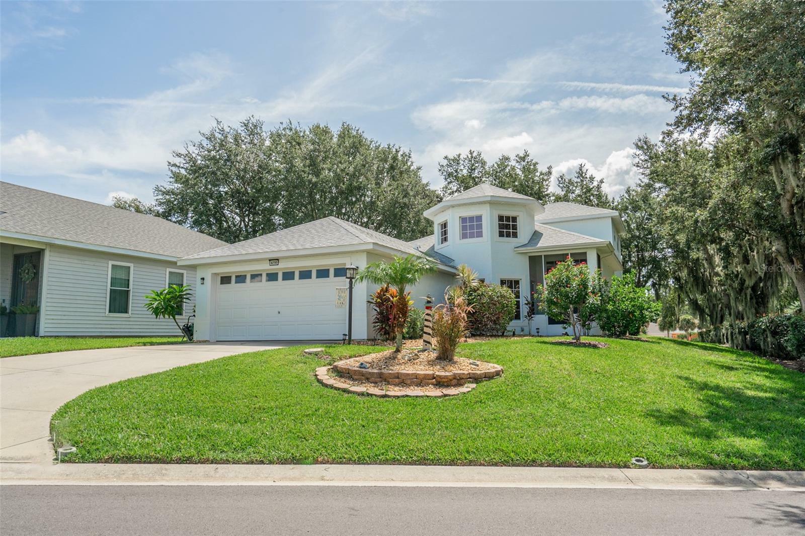 6250 Sailboat Avenue  Tavares FL 32778 photo