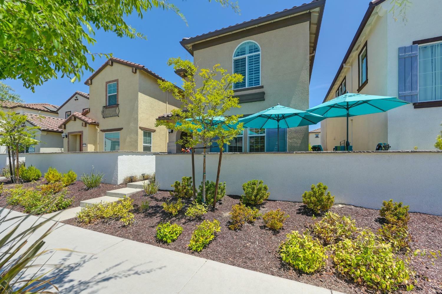 Property Photo:  2160 Terrawood Street  CA 95747 