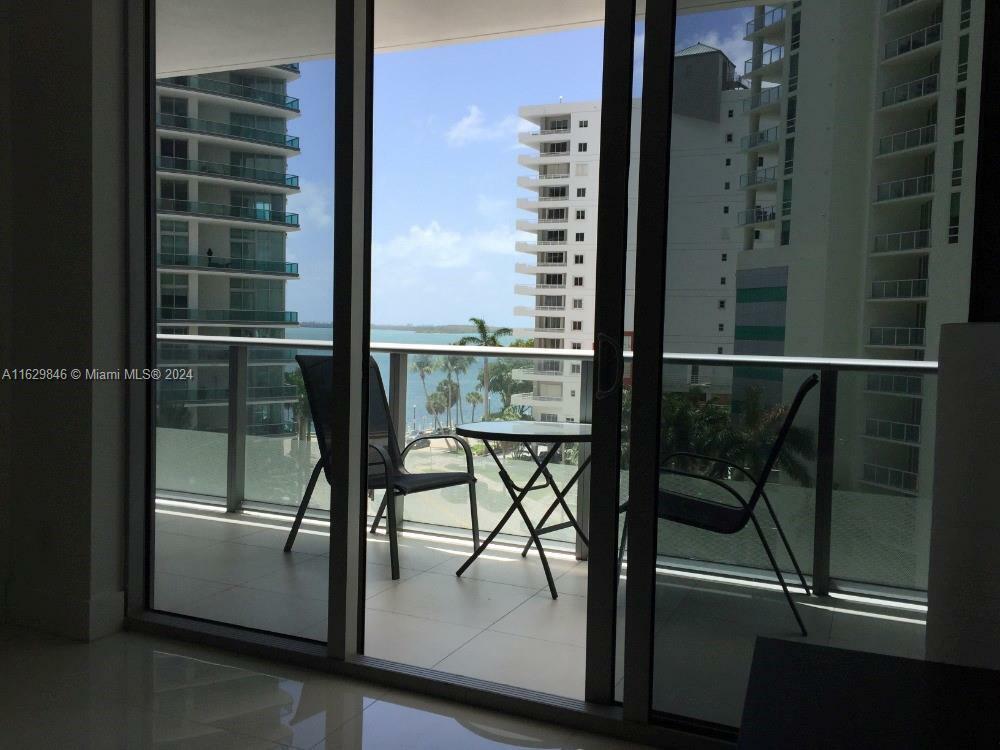 Property Photo:  1300 Brickell Bay Dr 604  FL 33131 