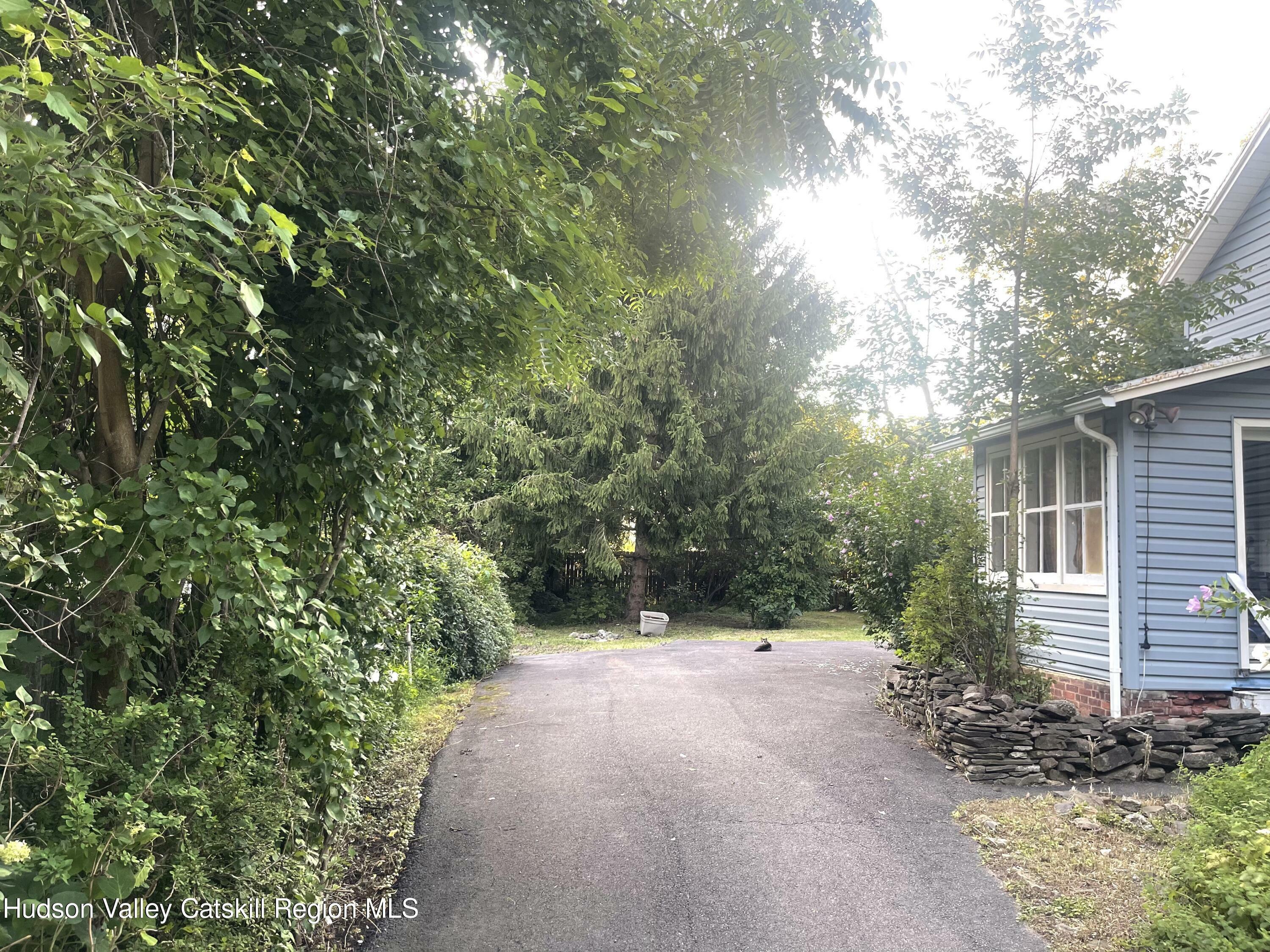 Property Photo:  14 Whitbeck  NY 12051 