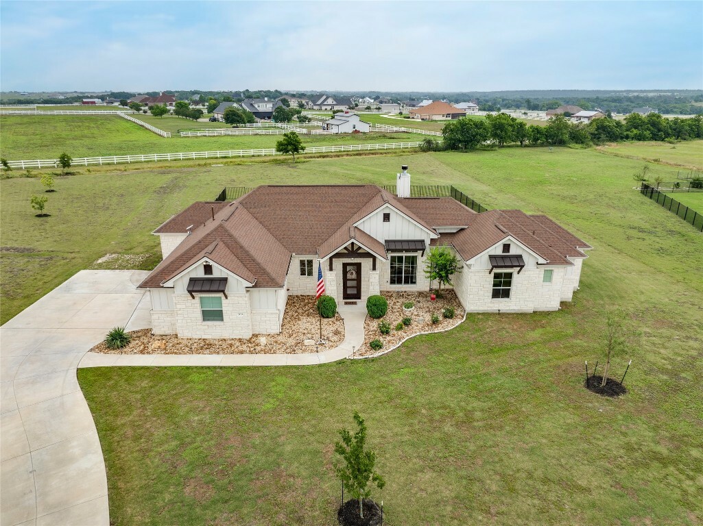 Property Photo:  309 S Creekway Lane  TX 78626 