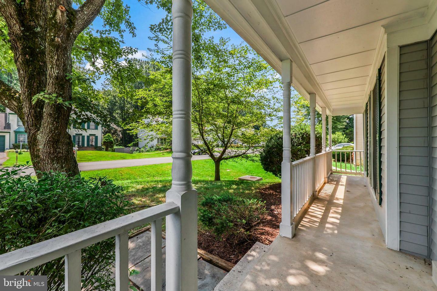 Property Photo:  4056 Westwind Drive  VA 22193 