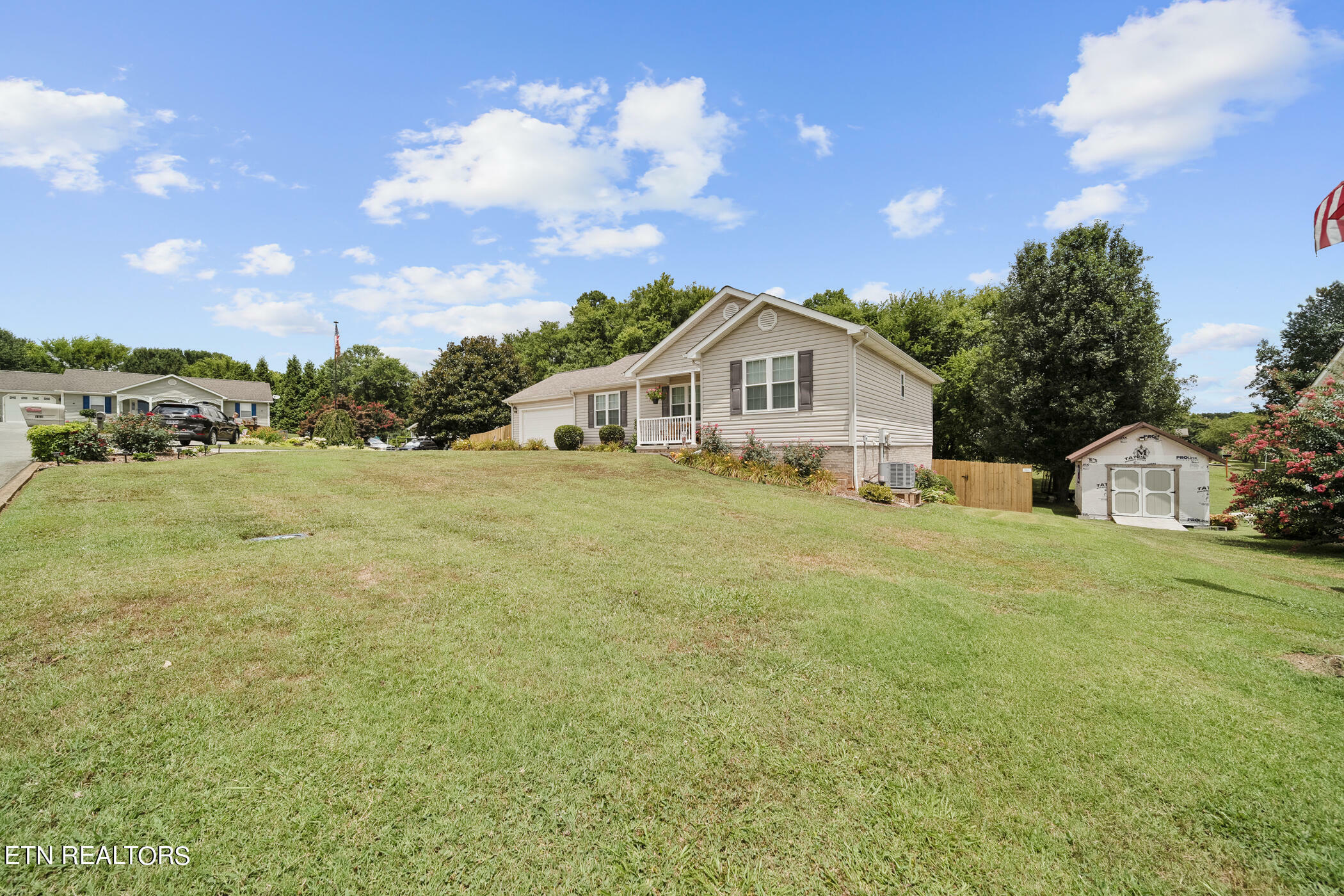 Property Photo:  104 Wintergreen Drive  TN 37354 