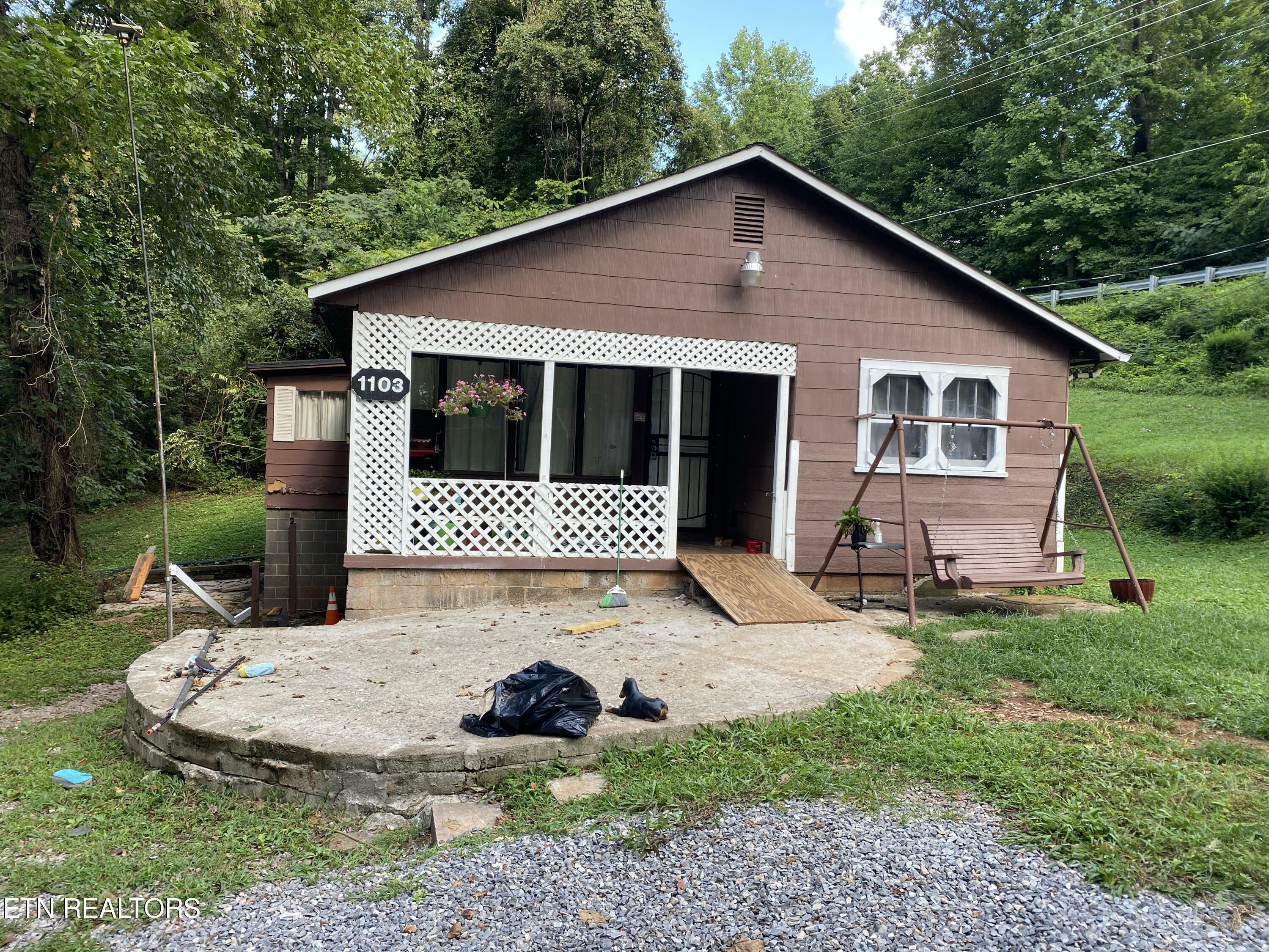 Property Photo:  1103 Army St  TN 37920 