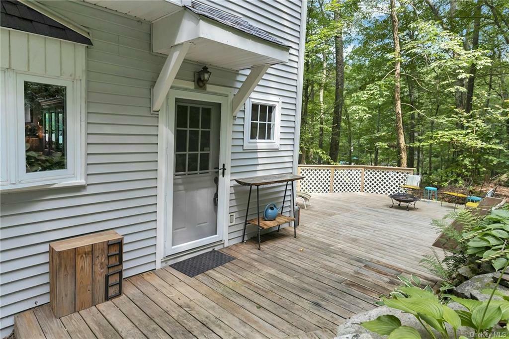 Property Photo:  38 Dutchess Lake Court  NY 12531 