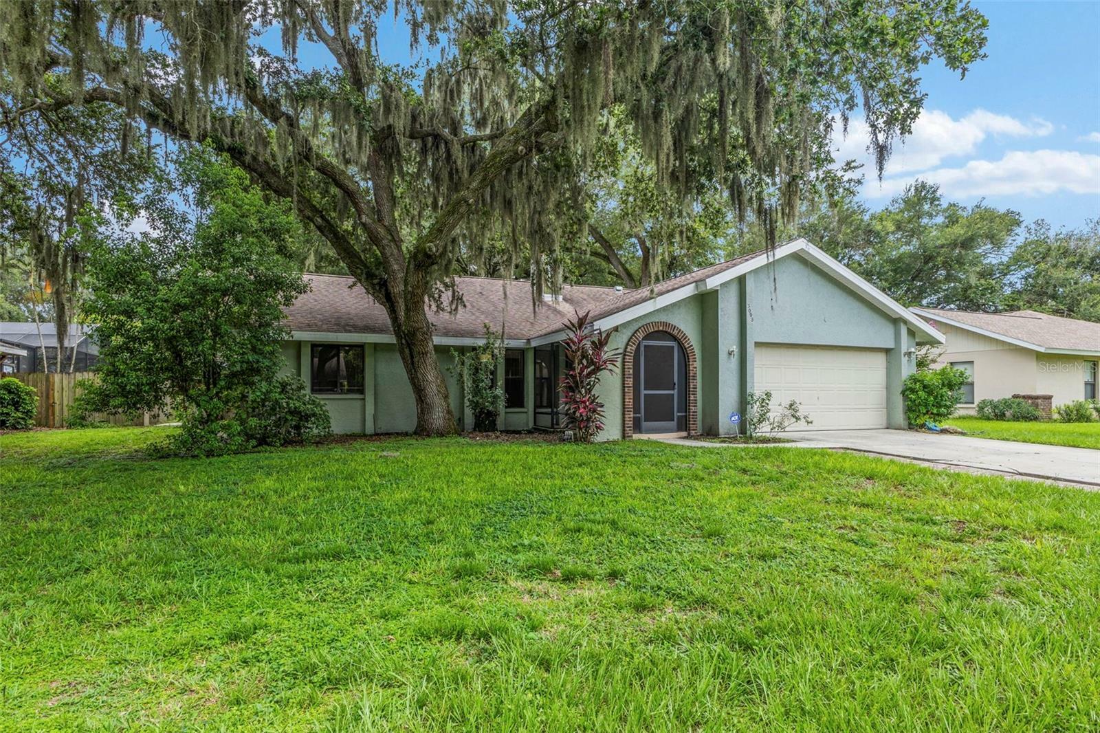 Property Photo:  3008 48th Avenue Drive E  FL 34203 