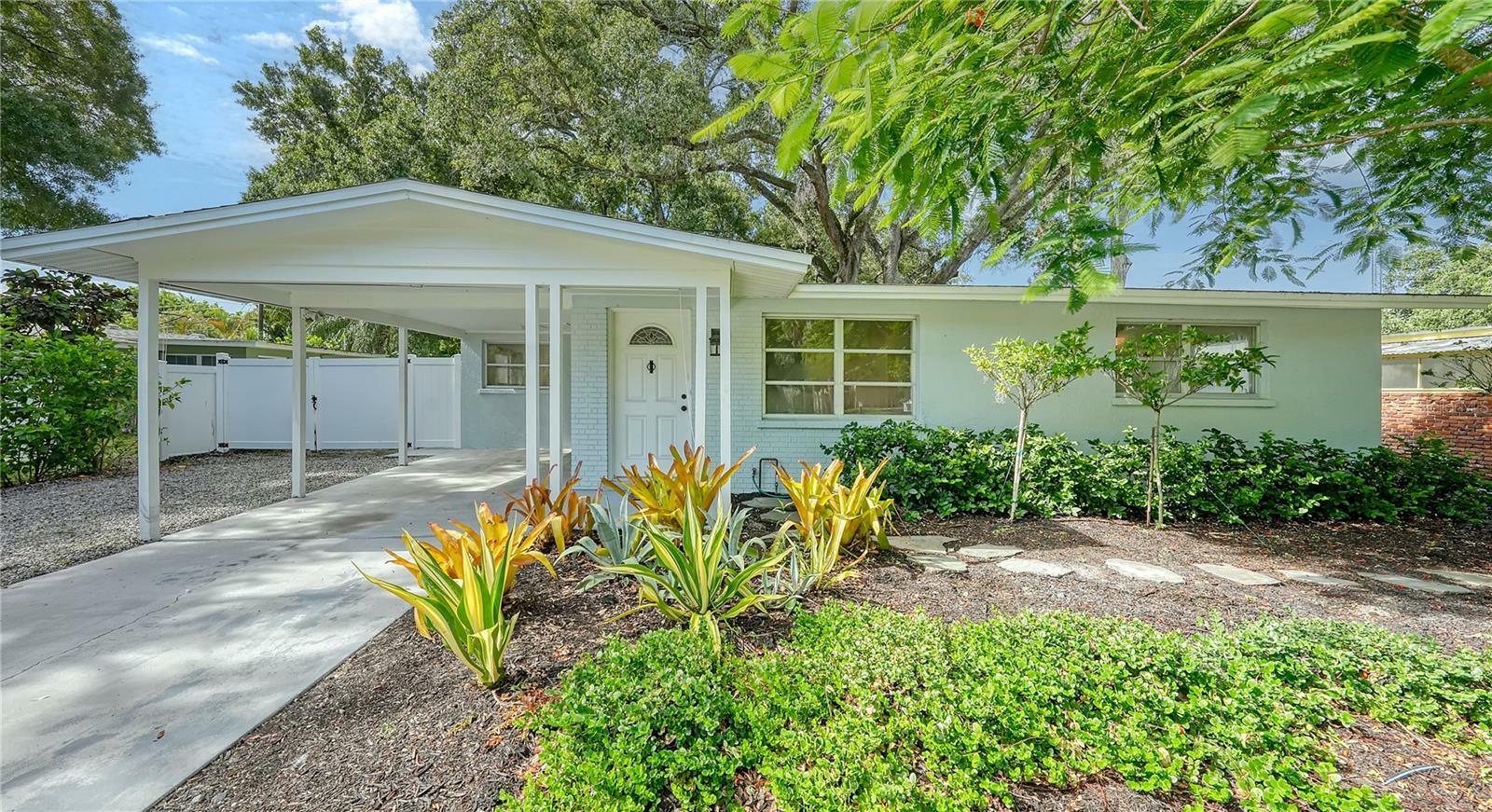 Property Photo:  2374 Arlington Street  FL 34239 